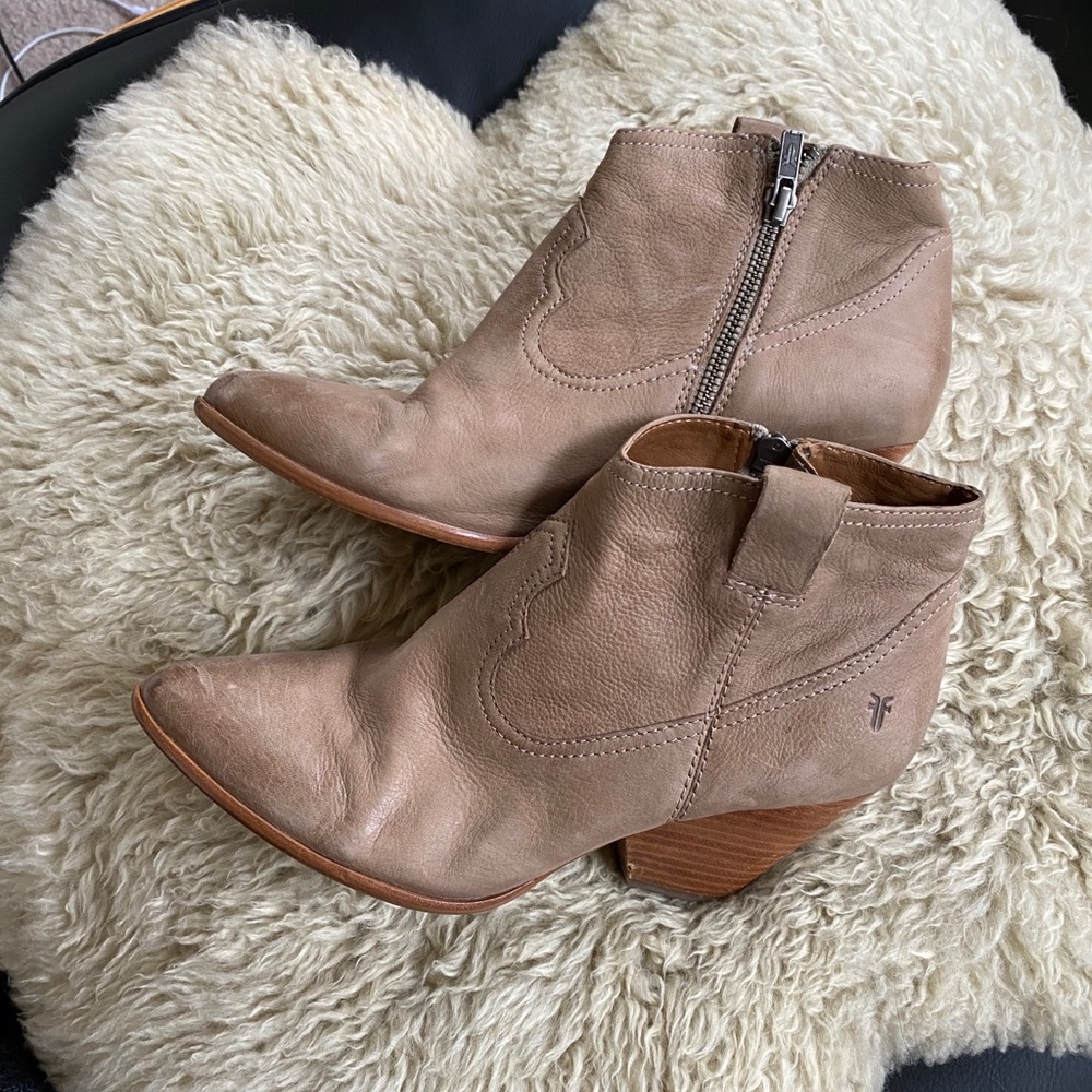 Reina Frye Booties